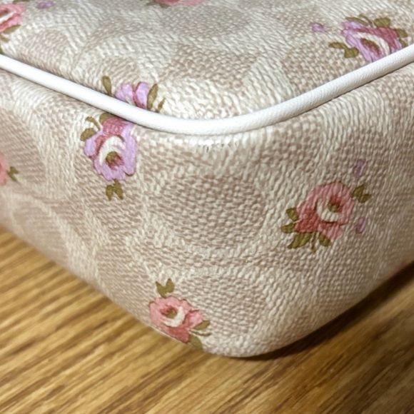 Coach Beige and Pink Floral Crossbody Bag & Wristlet Set - Picture 6 of 16